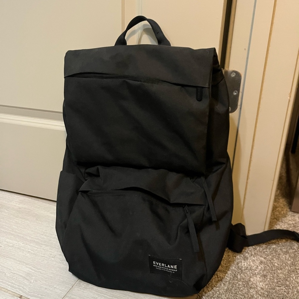Everlane renew transit Backpack